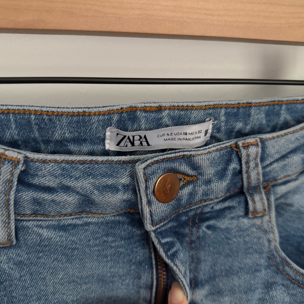 Zara Medium Blue Flare Jeans - Picture 2 of 5